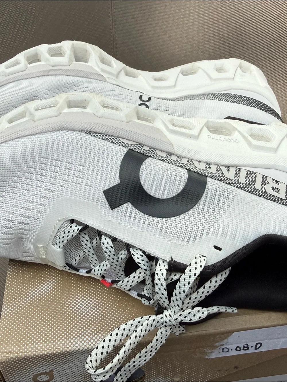 On Running lightweight athletic